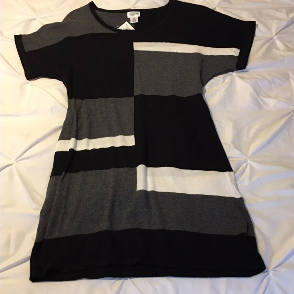 Blouse from Oh Baby by Motherhood size small